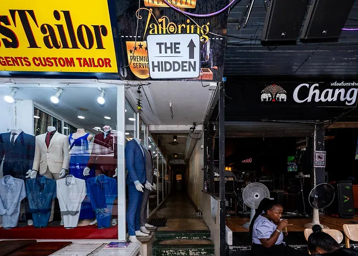 The Hidden Khaosan - Rambuttri เดอะ ฮิดเด้น ตรอกข้าวสาร รามบุตรี